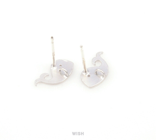 Whale Stud Earrings in Matte Gold, Whale Ear posts / MMG-104-E