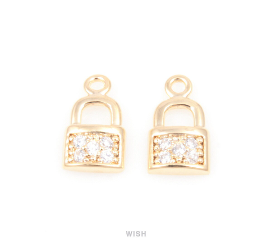 Lock Pendants in Gold with 5 Round Cubic Zirconia / CG-016-P