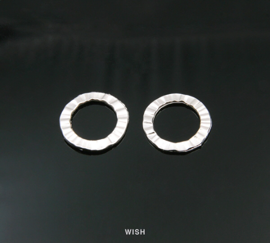 4pcs Small Hammered Circle Pendants in Matt Rhodium, Hammered Circle Charm / MMRH-339-P