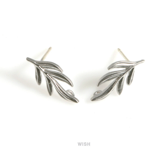 Rosemary Stud Earrings in Matte Rhodium, Herb Leaf Ear Studs / MMRH-492-E