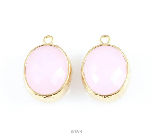 Rose Quartz Faceted Glass Charms in Gold, Framed Oval Pendant / GRQG-009-P