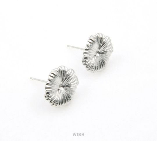 Flower Stud Earrings in Matte Rhodium, Cosmos Ear Studs / MMRH-304-E