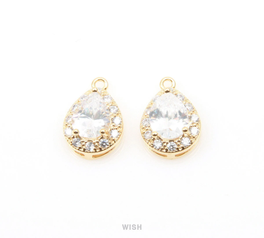Teardrop Cubic Zirconia Pendants in Gold, 12 Sub Cubic Zirconia / CG-004-P