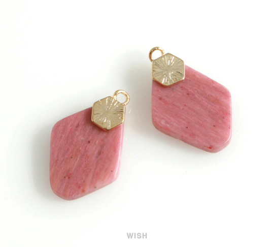 Red Wood Hexagon Gemstone Charm in Gold, Red Wood Hexagon Gemstone Pendant / SRWG-108-P