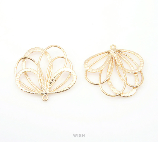 Fanwise Drop Pendants in Matte Gold, Fanwise Teardrop Charms / MMG-072-P