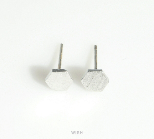 Hexagon Stud Earrings in Matte Rhodium, Hexagon Ear Studs / MMRH-415-E
