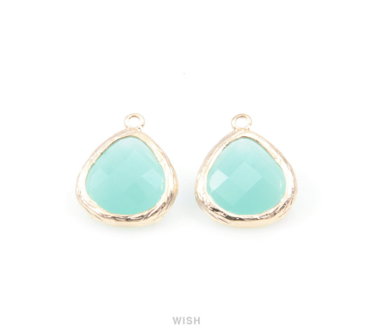 Mint Faceted Glass Drop Charm in Gold, Mint Charms / GMTG-036-P