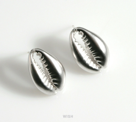 Cowry Seashell Stud Earrings in Matte Rhodium, Cowry Shell Earrings / MMRH-591-E