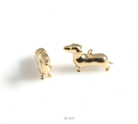 Dachshund Pendants in Matte Gold, Sausage Dog Charm / MMG-566-P