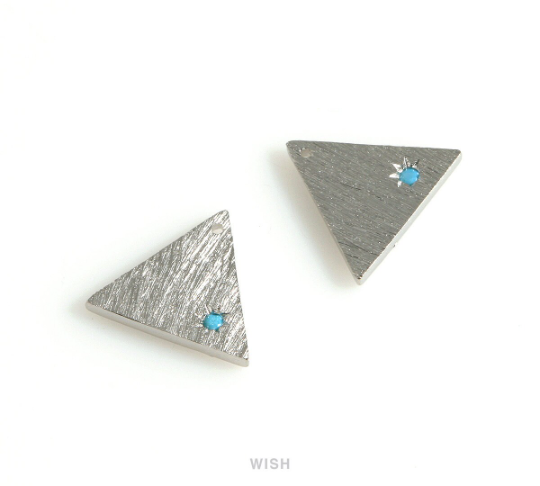 Triangle Charm with a Turquoise in Matte Gold, Triangle Pendant / MMG-669-P
