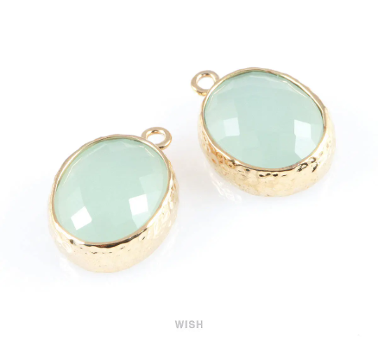 Alice Blue Faceted Glass Charms in Gold, Framed Oval Pendant / GABG-009-P