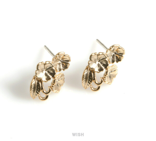 Triple Flower Stud Earrings in Matte Gold, Triple Flower Studs/ MMG-570-E
