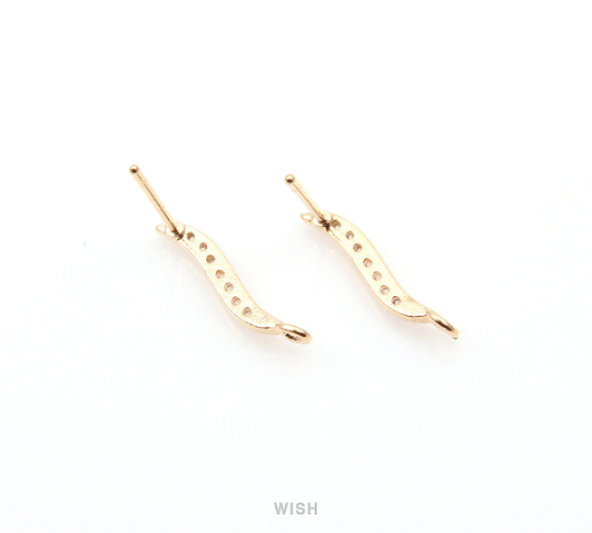 7 Cubic Zirconia Stud Earrings in Gold, Cubic Zirconia Studs / CG-064-E