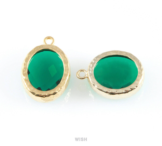 Emerald Faceted Glass Charms in Gold, Framed Oval Pendant / GEMG-009-P