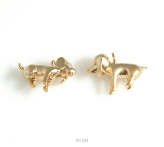 Beagle Charms in Matte Gold, Puppy Pendants/ MMG-657-P