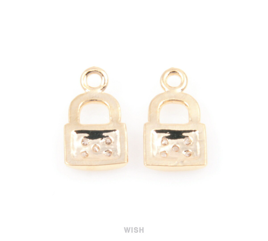 Lock Pendants in Gold with 5 Round Cubic Zirconia / CG-016-P
