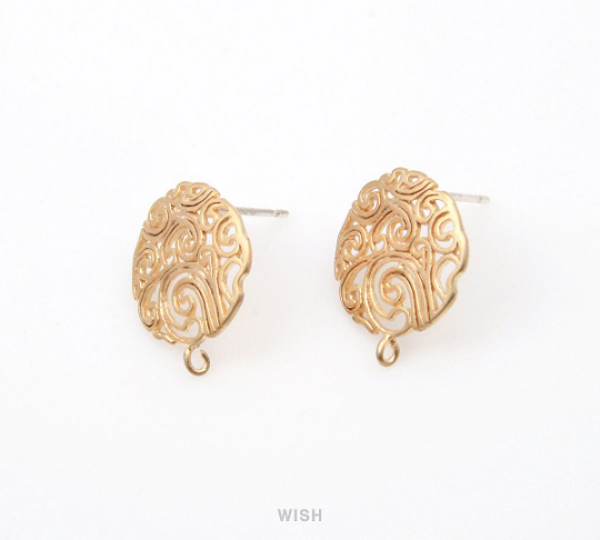 Paisley Stud Earrings in Matte Gold, Round Paisley Earrings / MMG-253-E