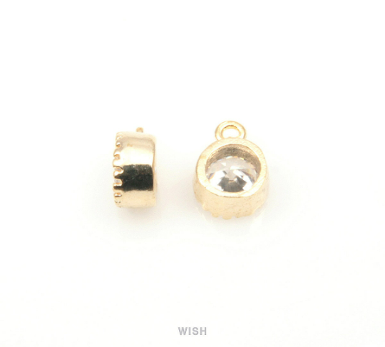 4 pcs Round Cubic Zirconia in Gold, Round Shape Cubic Zirconia / CG-046-P