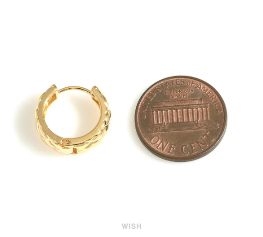 Textured Huggie Hoop Earrings in Gold, Textured Huggie Hoops / MG-735-E