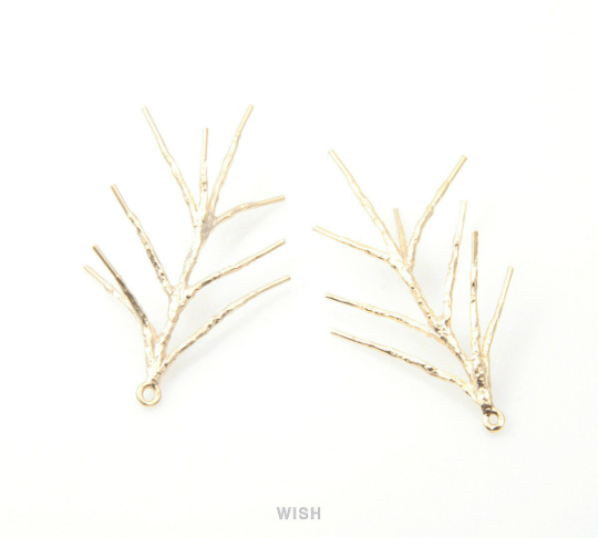 Pine Tree Pendants in Matte Gold, Pine Tree Charms / MMG-175-P