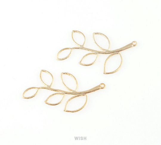 5 Leaf Branch Pendant in Matte Gold, Five Leaves Branch Charm / MMG-206-P