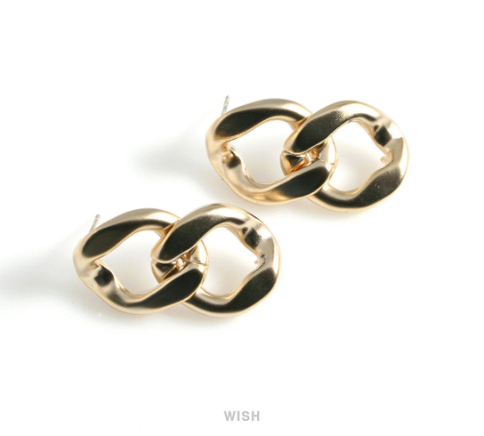 Chain Stud Earrings in Matte Gold, Chain Studs / MMG-479-E (Large)