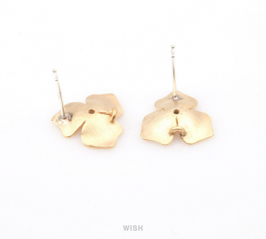Flower with Cubic Zirconia Stud Earrings in Matte Gold, CZ Flower Ear Studs / MMG-261-E