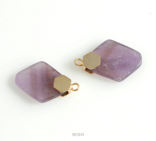 Amethyst Hexagon Gemstone Charm in Gold, Amethyst Hexagon Gemstone Pendant / STZG-108-P