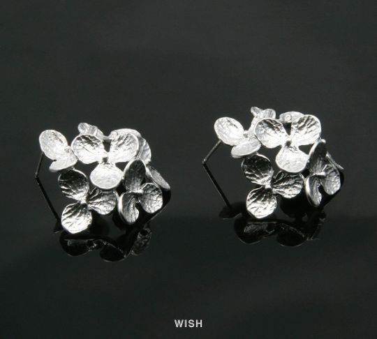 Orchid Flower Petal Stud Earrings in Matte Gold, Orchid Leaf Ear Studs /MMG-318-E