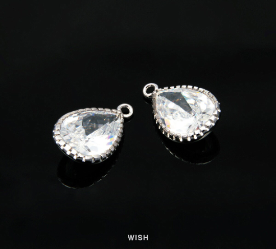 Teardrop Cubic Zirconia Pendants in Rhodium, Cubic Zirconia / CRH-037-P (Medium)