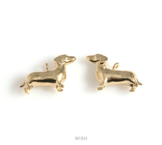 Dachshund Pendants in Matte Gold, Sausage Dog Charm / MMG-566-P