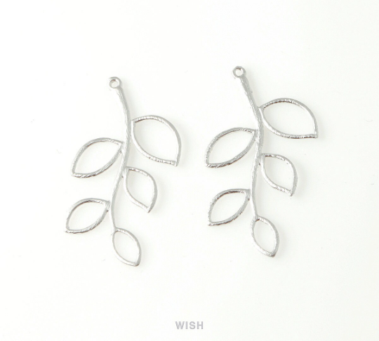 5 Leaf Branch Pendant in Matte Gold, Five Leaves Branch Charm / MMG-206-P