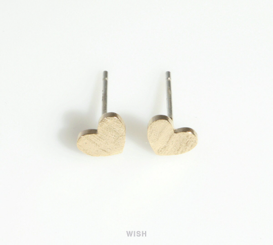 Heart Stud Earrings in Matte Rhodium, Heart Ear Studs / MMRH-417-E