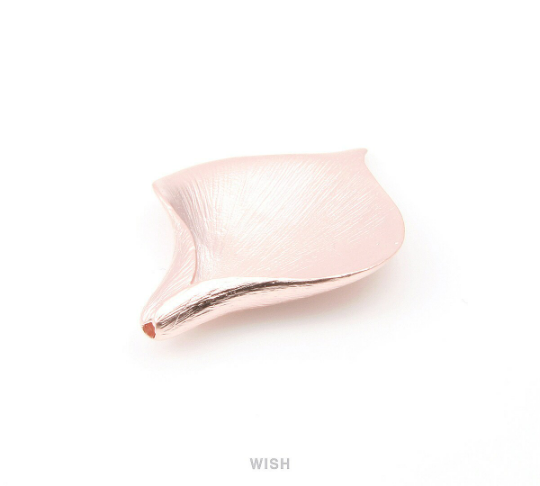 Calla Petal Pendants in Matte Rose Gold, Stripe Calla Leaf Charm /MMRG-073-P (Large)