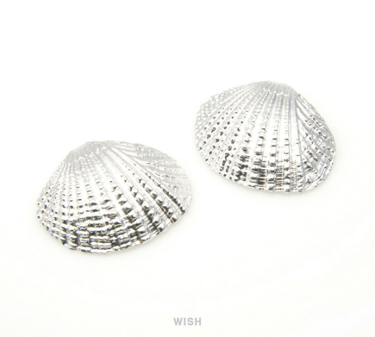 Seashell Pendant in Matte Gold, Seashell Charm /MMG-212-P