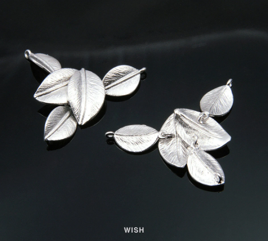 5 Leaves Pendants in Matte Rhodium, Leaves Necklace Charms / MMRH-143-P