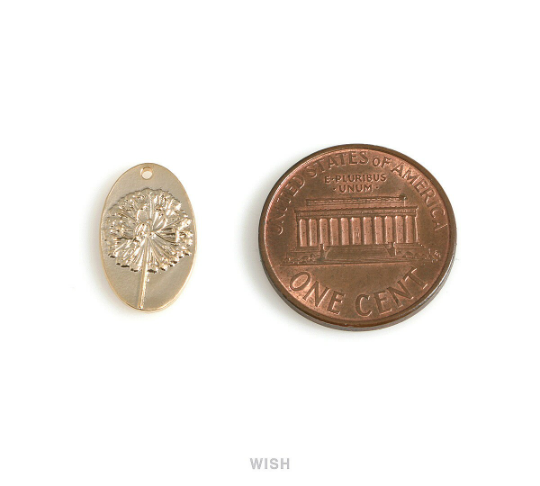 Flower on Oval Disc in Matte Gold, Flower in Coin Charm/ MMG-646-P