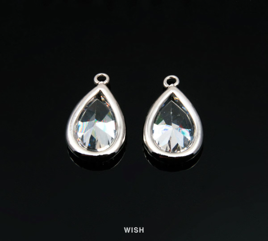 Teardrop Cubic Zirconia Pendants in Rhodium, Cubic Zirconia / CRH-037-P (Medium)