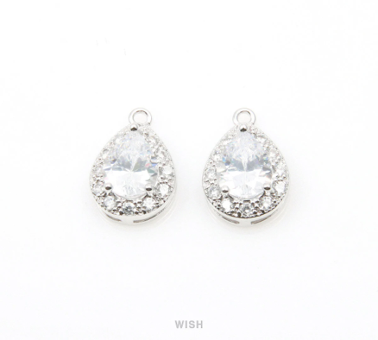 Teardrop Cubic Zirconia Pendants in Gold, 12 Sub Cubic Zirconia / CG-004-P