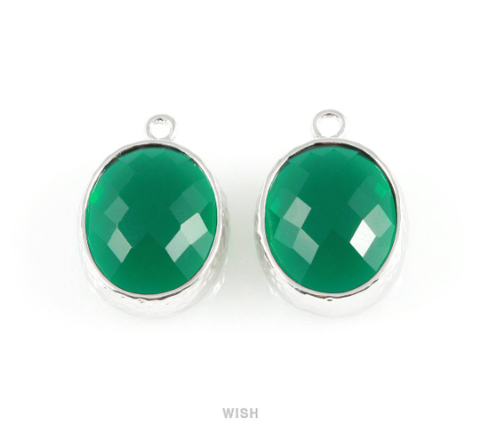 Emerald Faceted Glass Charms in Gold, Framed Oval Pendant / GEMG-009-P
