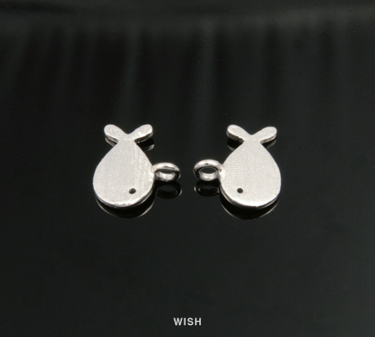 4pcs Small Whale Pendants in Matte Gold, Whale Charm / MMG-118-P