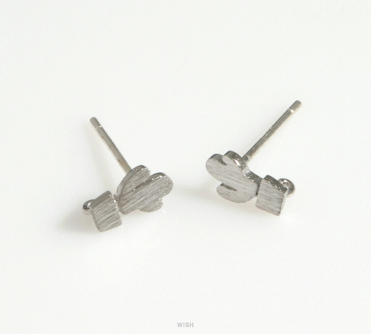 Cactus Stud Earrings in Matte Gold, Cactus Earrings / MMG-621-E
