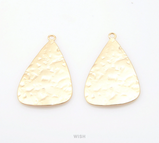 Hammered Triangle Pendants in Matte Rhodium, Triangle Charms / MMRH-166-P