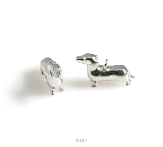 Dachshund Pendants in Matte Gold, Sausage Dog Charm / MMG-566-P