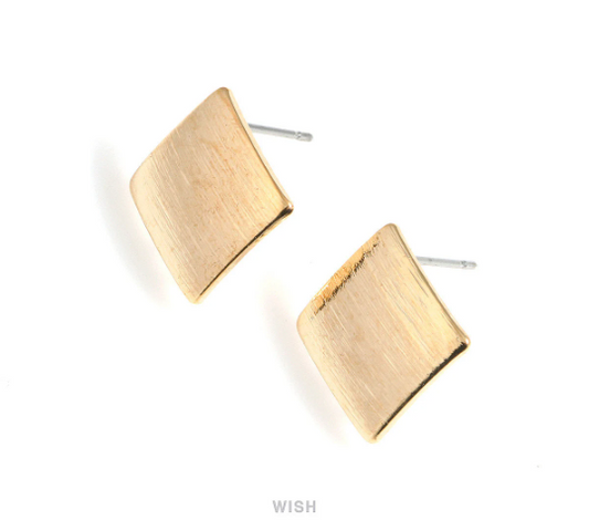 Rhombus Stud Earrings in Gold, Rhombus Shape Ear Studs / MG-519-E