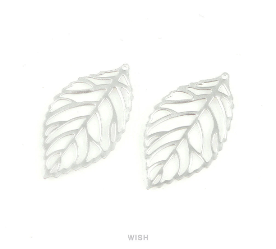 Leaves Outline Pendants in Matte Rhodium, Medium Leaves Charm / MMRH-182-P2 (Medium)