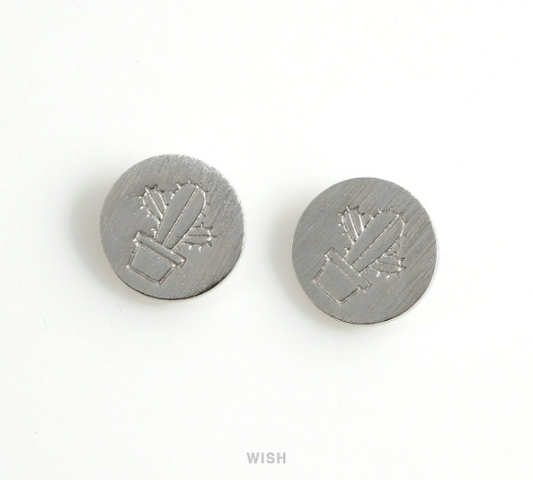 Cactus Disc Pendant in Matte Rhodium, Cactus in Coin Charm / MMRH-485-P