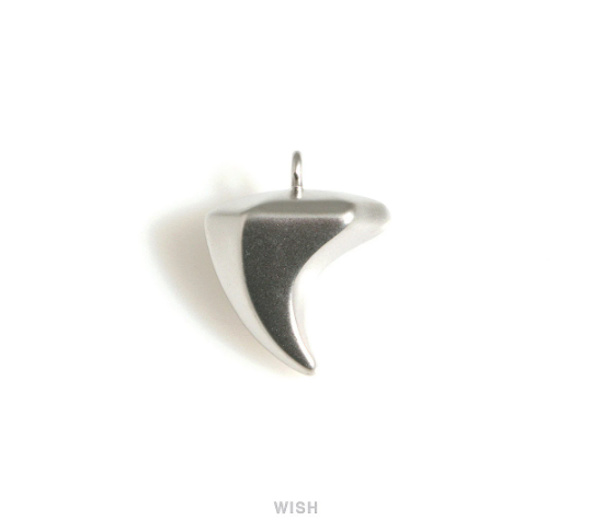 Tooth Shape Pendants in Matte Gold, Tooth Shape Charms / MMG-693-P