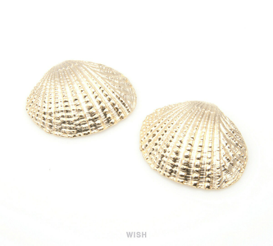 Seashell Pendant in Matte Gold, Seashell Charm /MMG-212-P