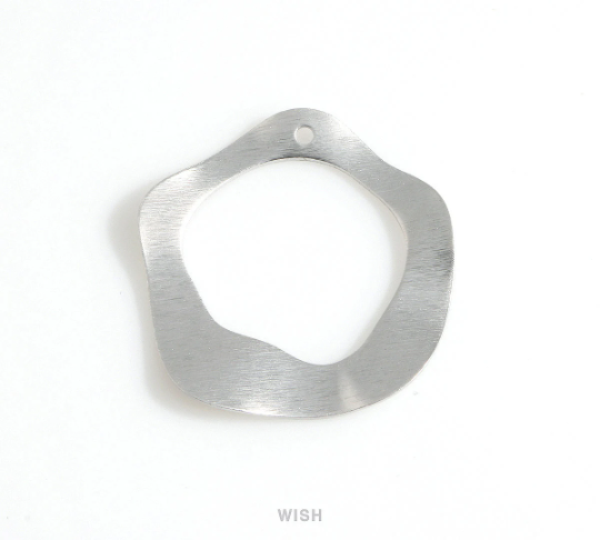 Bended Pentagon Pendants in Matte Rhodium, Dented Pentagon Charm / MMRH-511-P (1 piece)